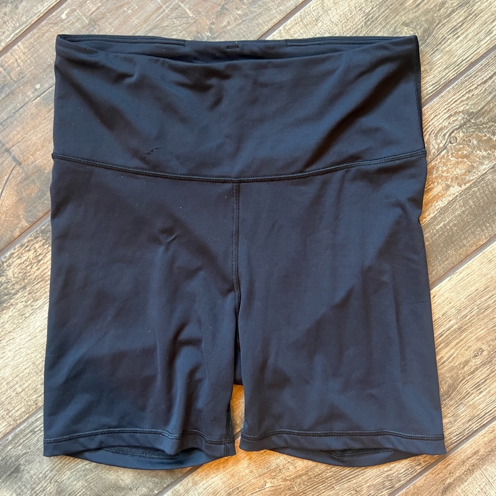 GapFit biker shorts